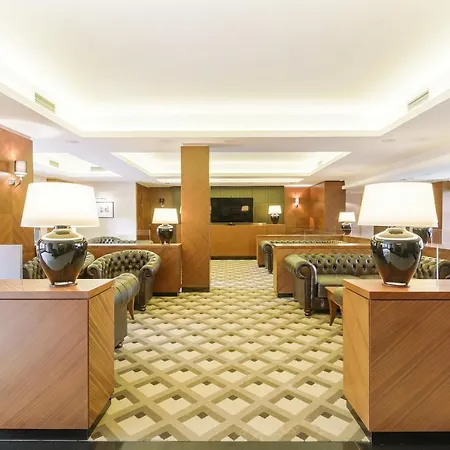 Meridian Luxury By Grand Apartment