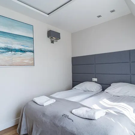 Meridian Luxury By Grand Apartment *